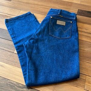 NWOT Wrangler Jeans Dark Wash